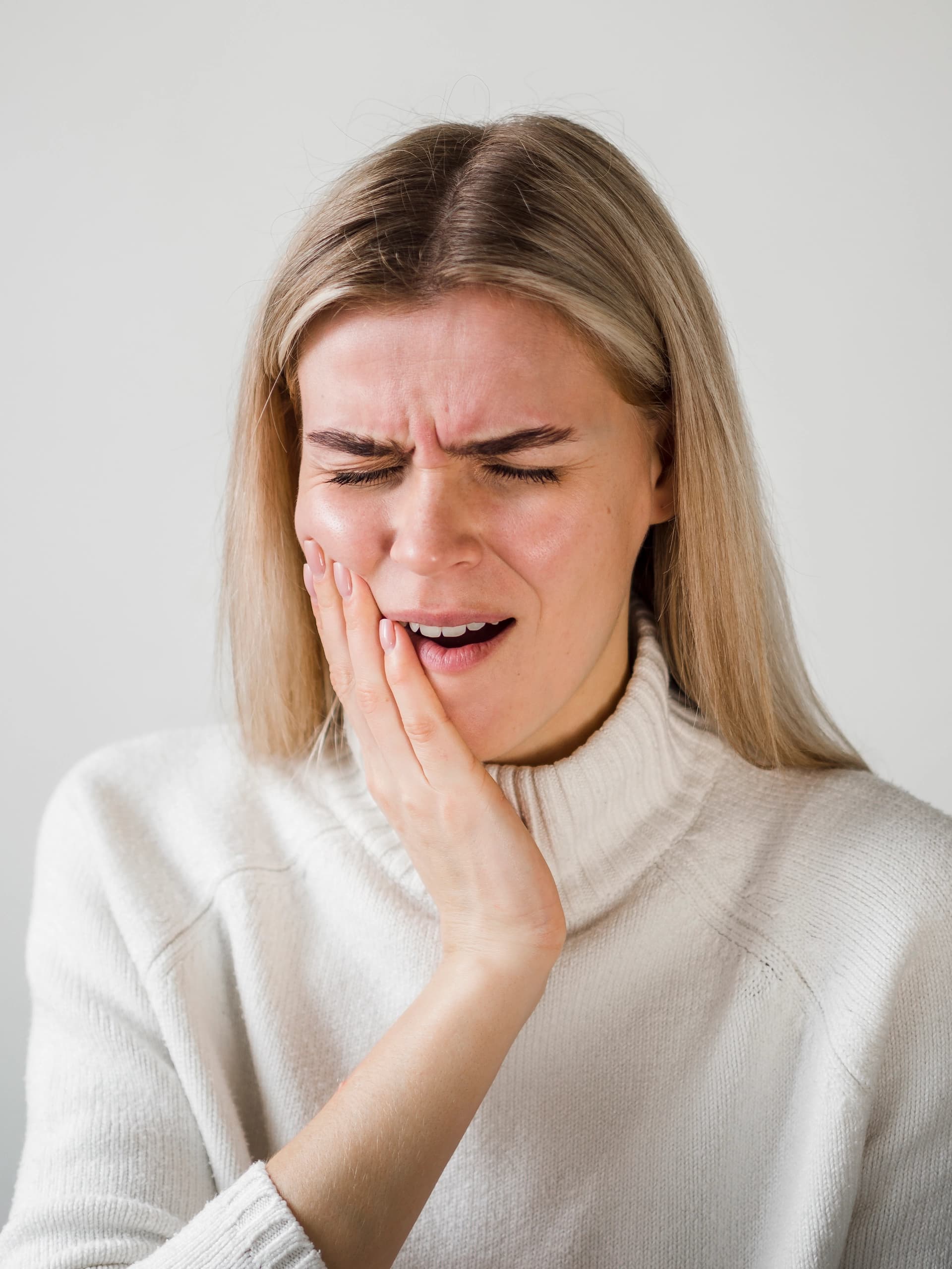 Consulta no dentista na CC Clinic, em Águeda, para prevenção de doenças orais.